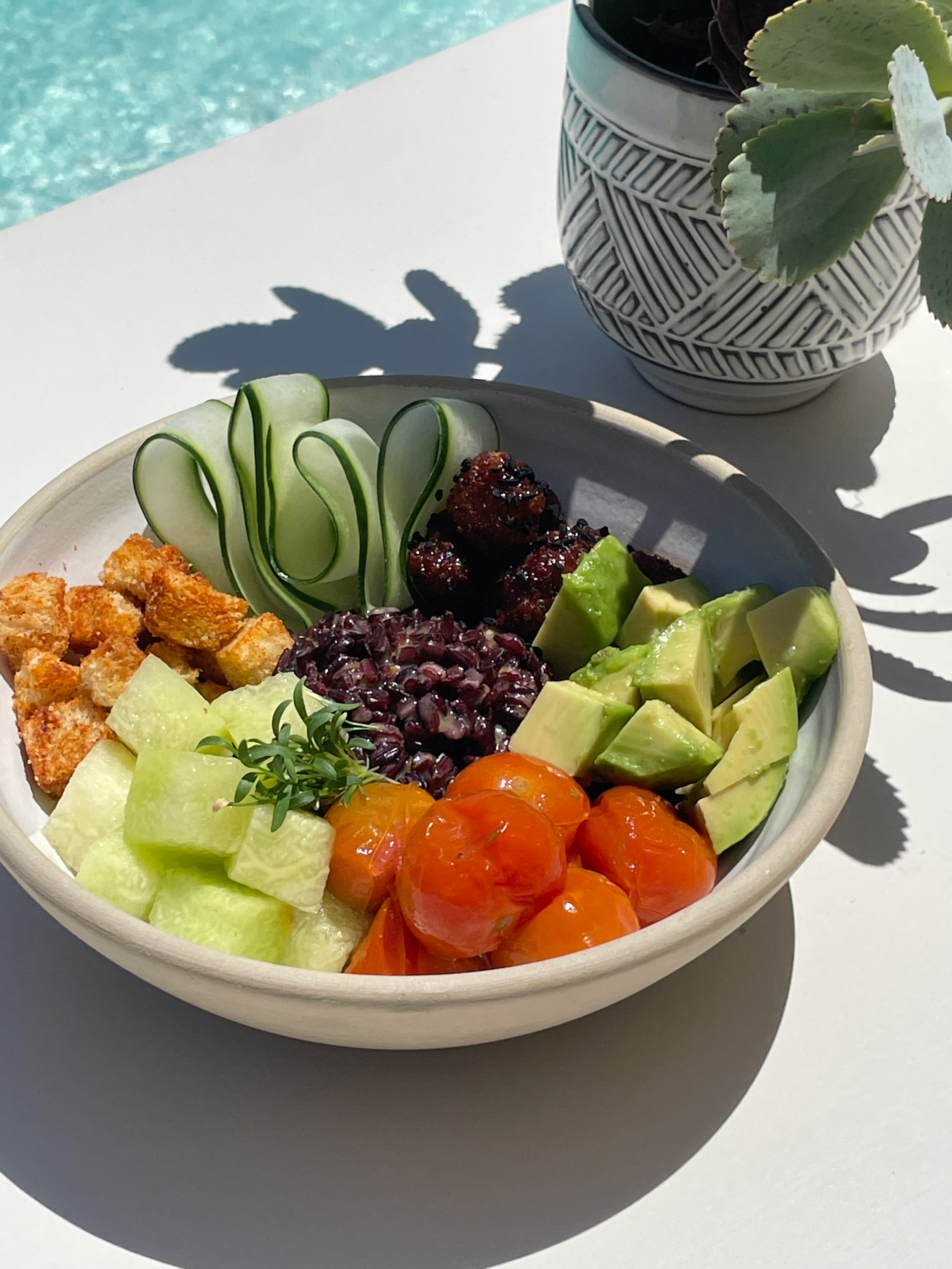 Koukoumi Vegan Hotel Mykonos Greece Restaurant 111