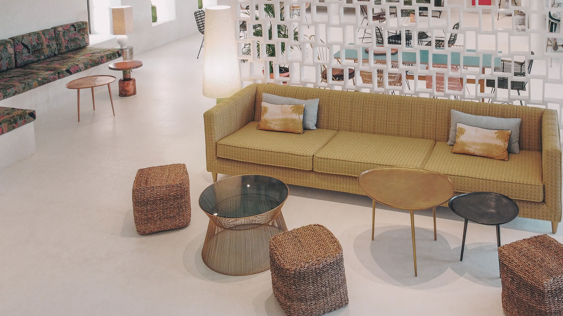 Koukoumi Vegan Hotel reception lounge