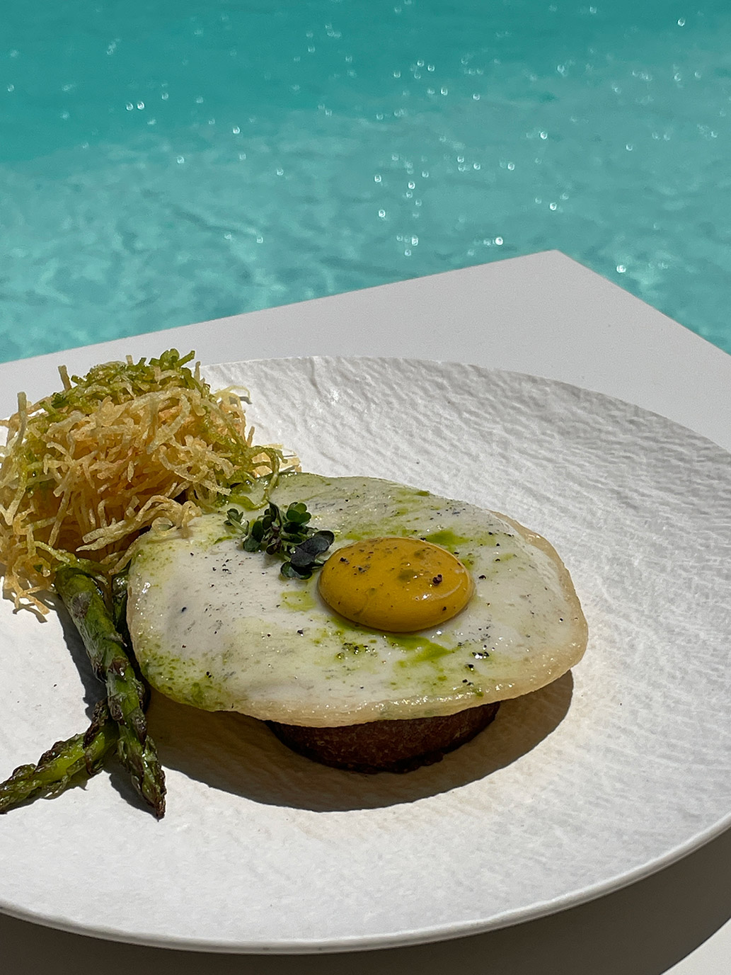 Koukoumi Vegan Hotel Mykonos Greece Restaurant 101