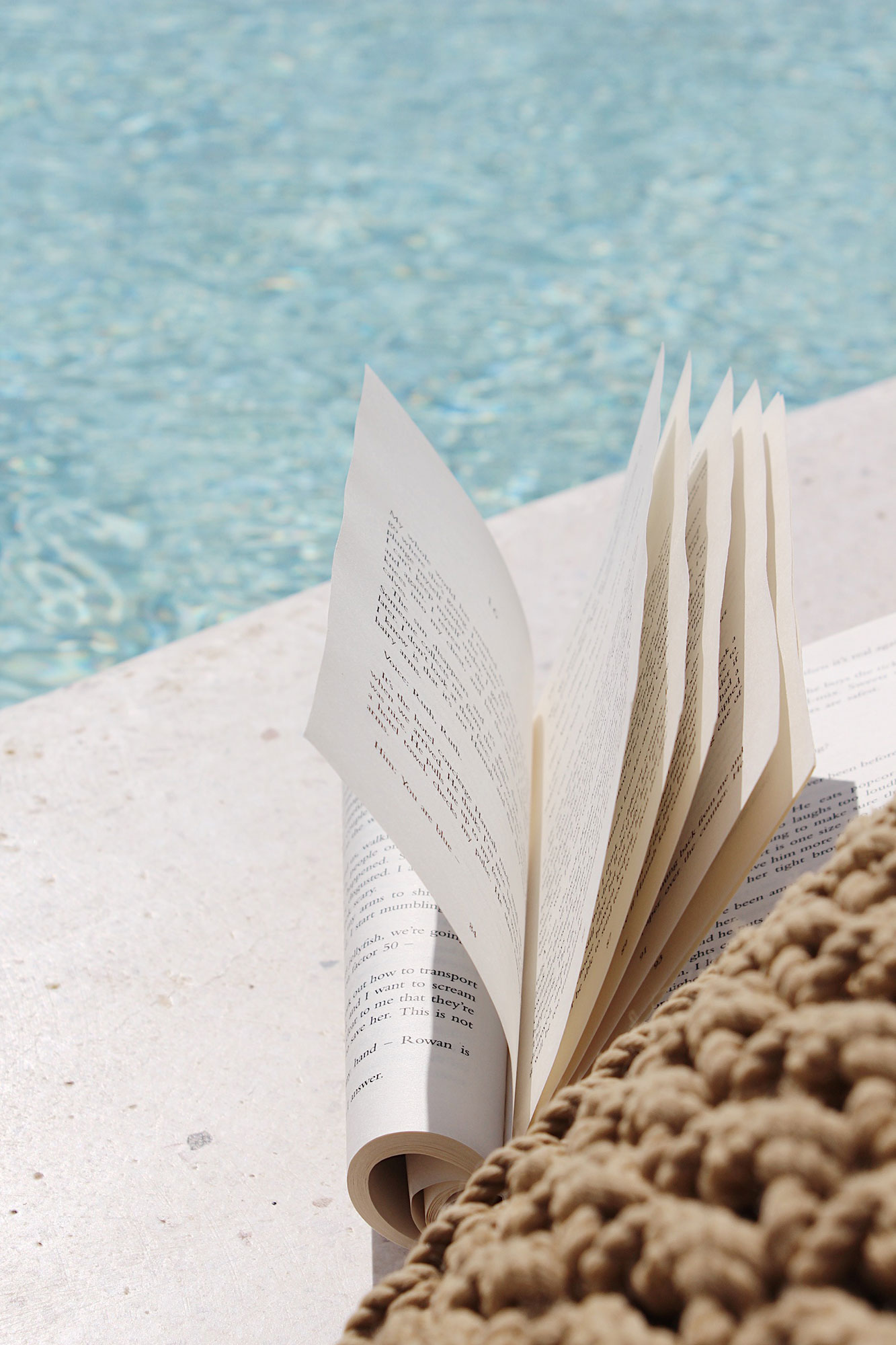 Koukoumi Vegan Hotel reading time